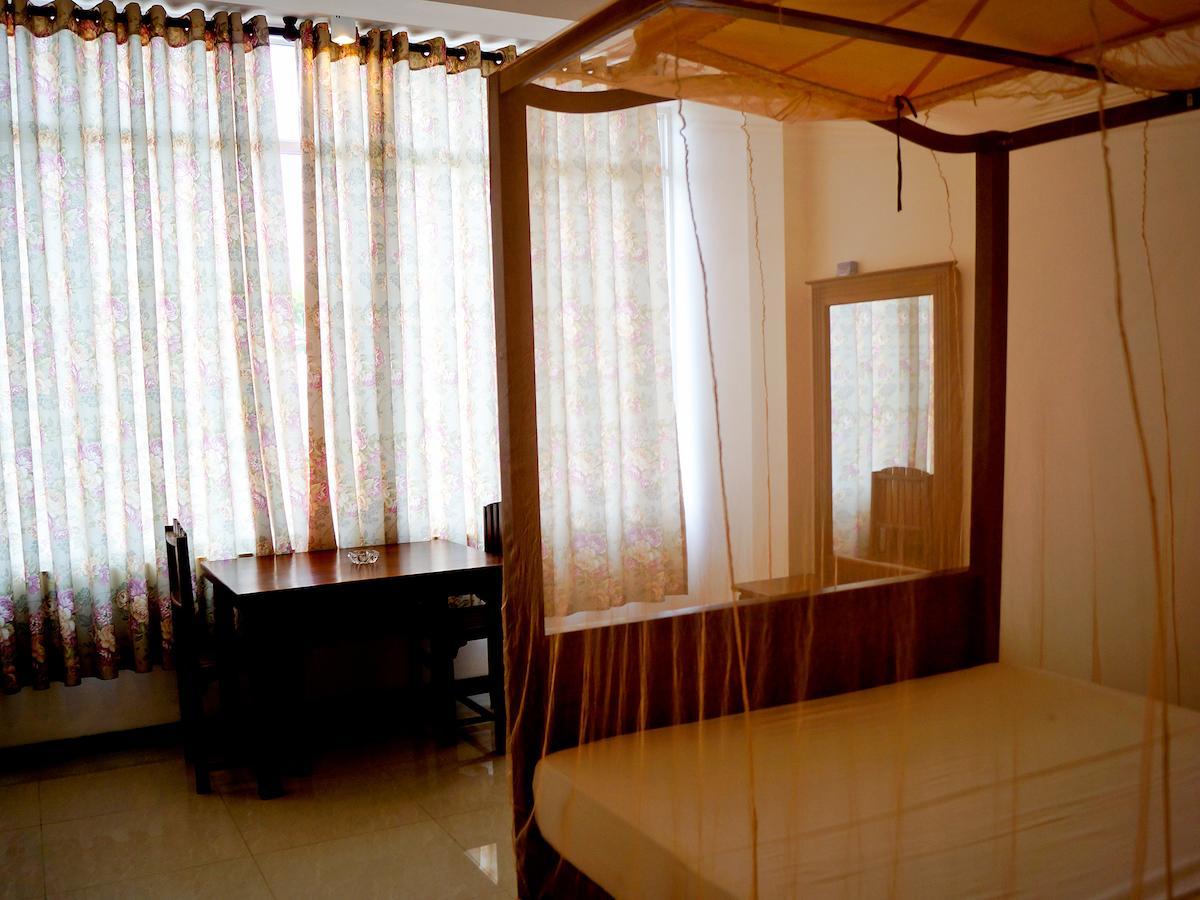 Sayurima Beach Hotel Ahangama Quarto foto